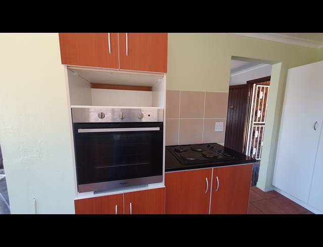 3 BEDROOM HOUSE FOR SALE IN ELANDSPARK